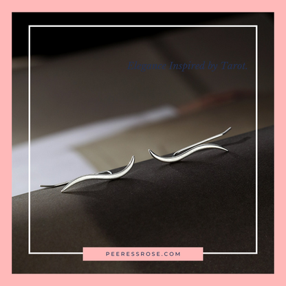 SE008-Streamline earrings